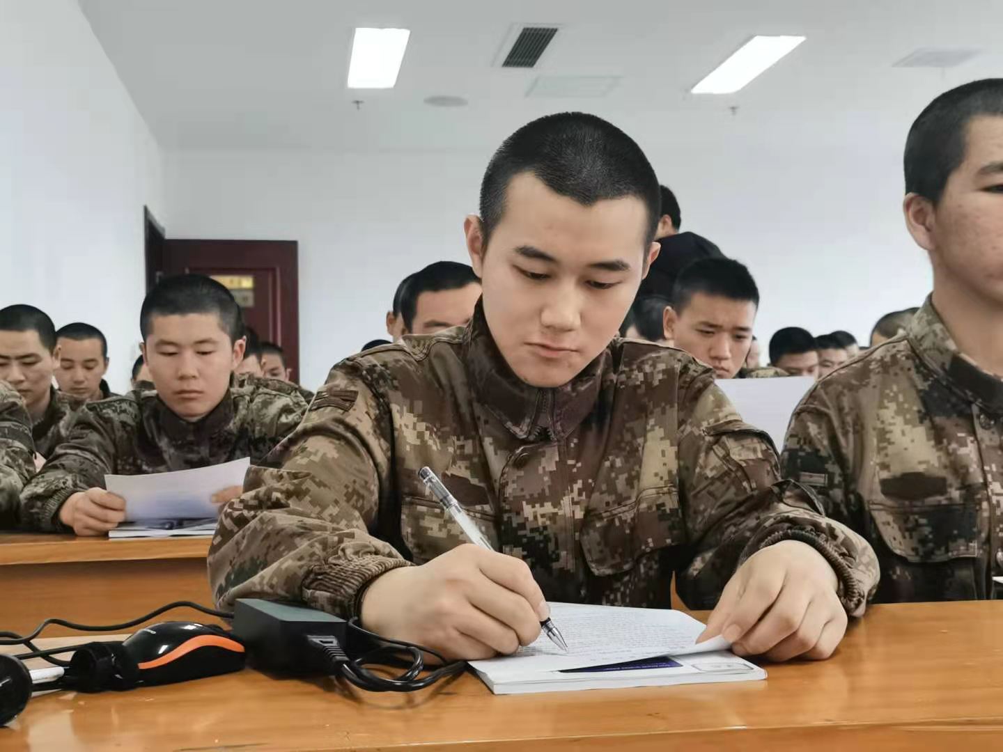 万象城AWC(中国区)体育有限公司