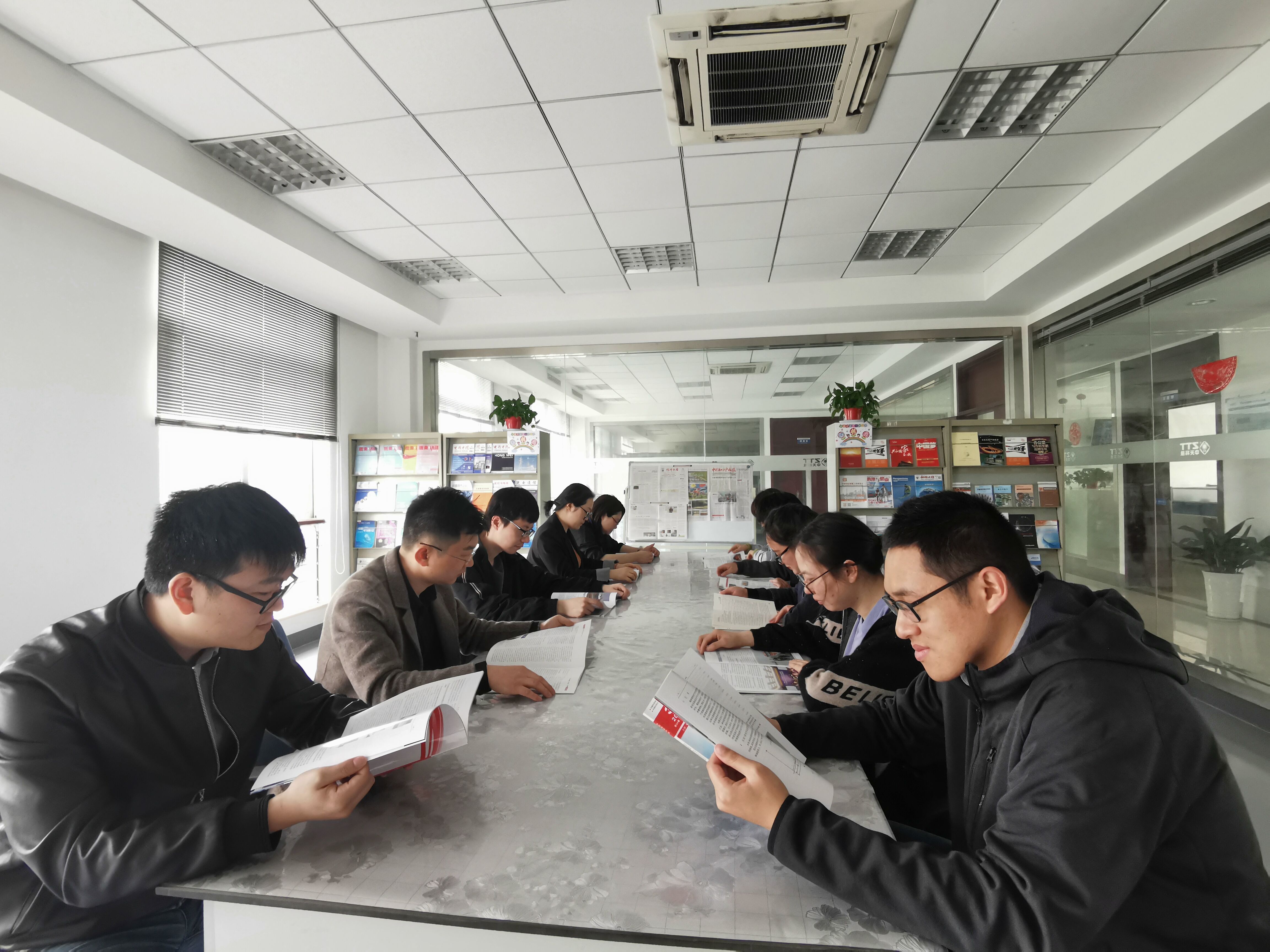 万象城AWC(中国区)体育有限公司