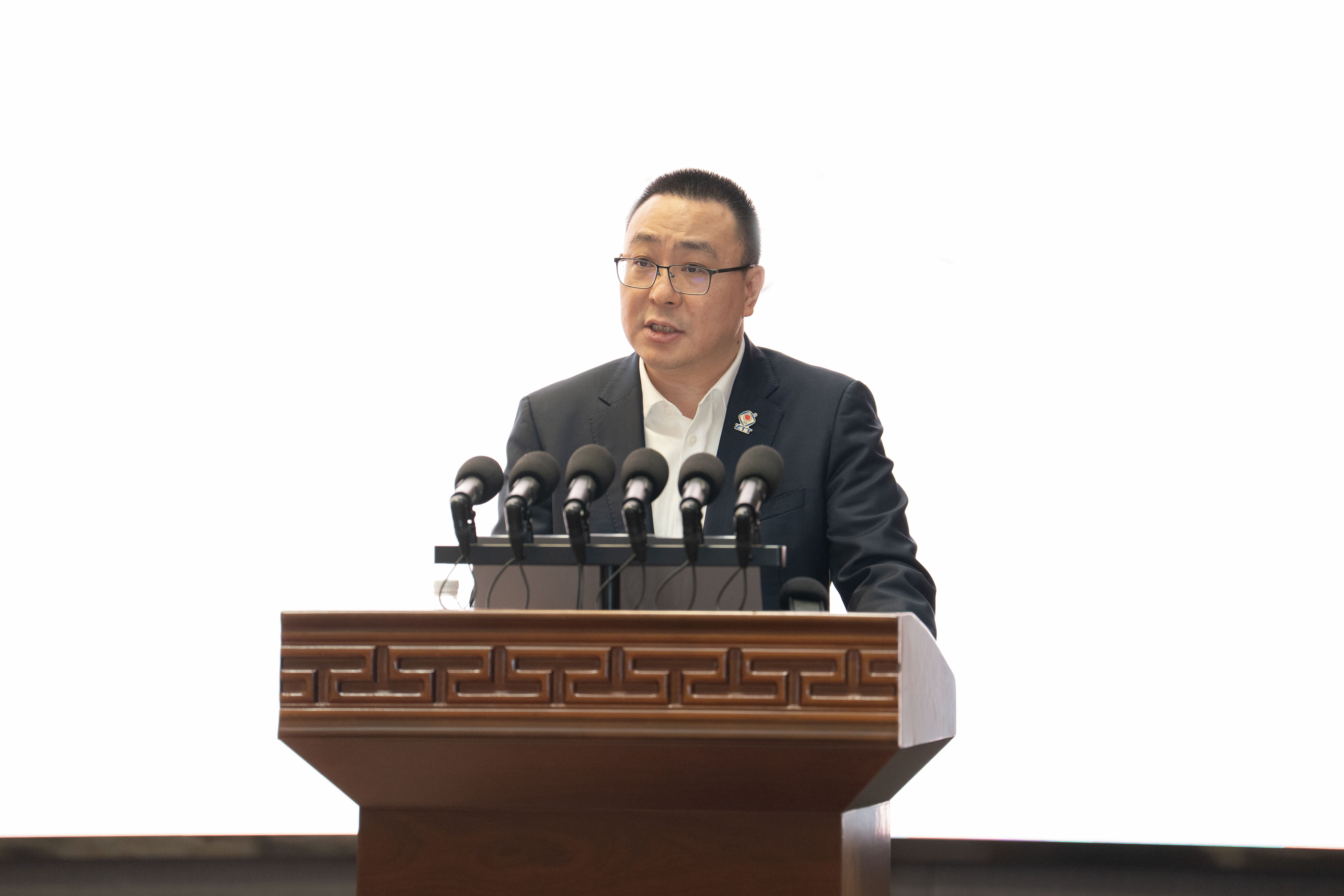 万象城AWC(中国区)体育有限公司